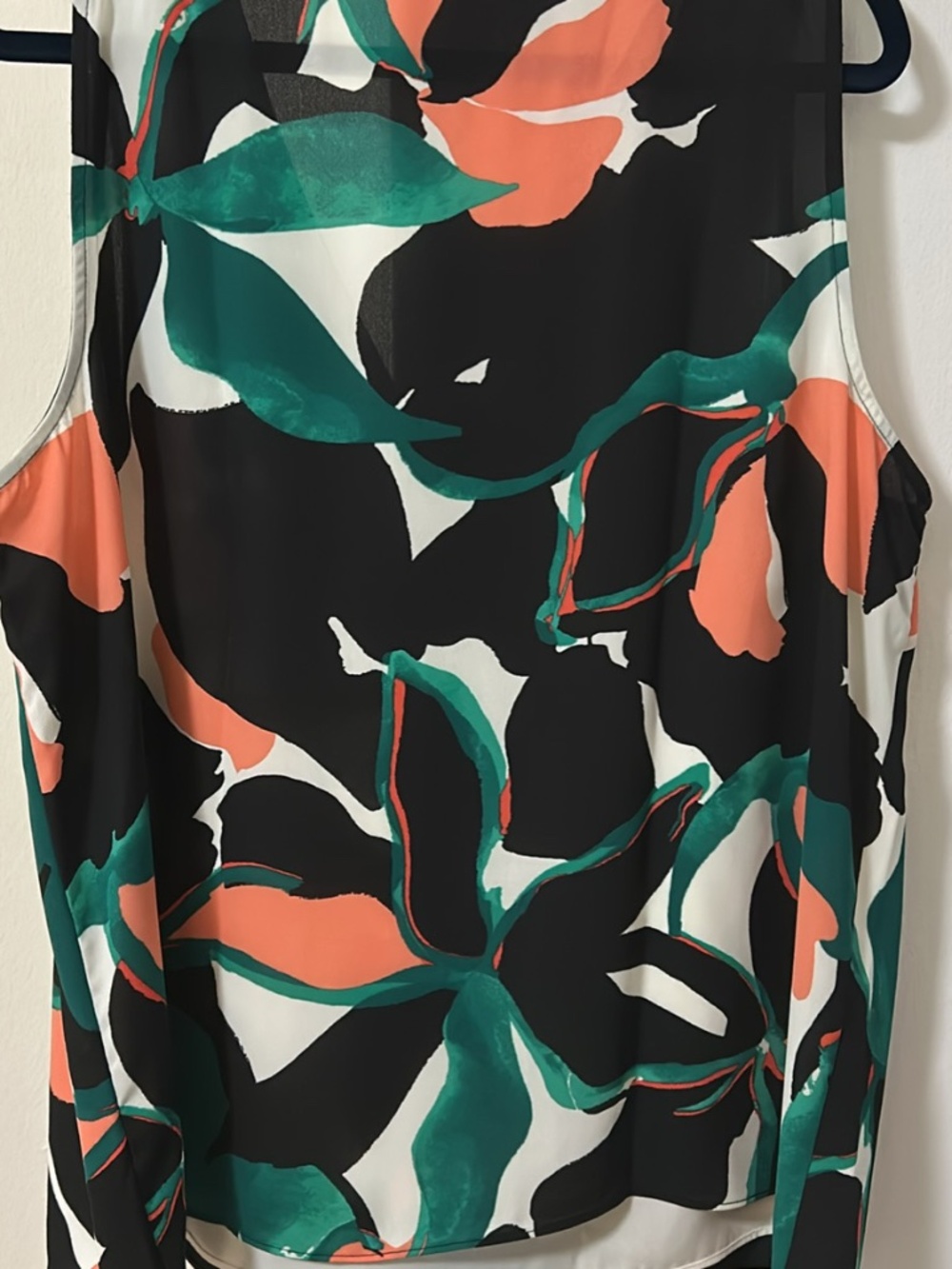 Nine West Sleeveless V Neck Blouse XL - Picture 3 of 3